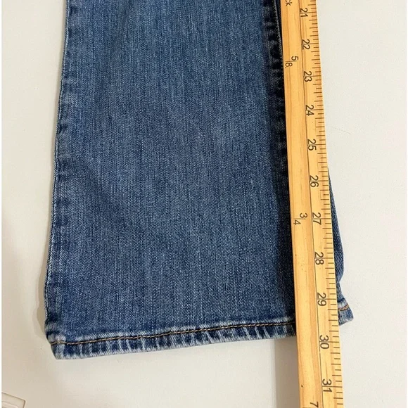 Old Navy The Flirt Women's Low Rise Denim Jeans Blue Size 12 - Picture 11 of 16